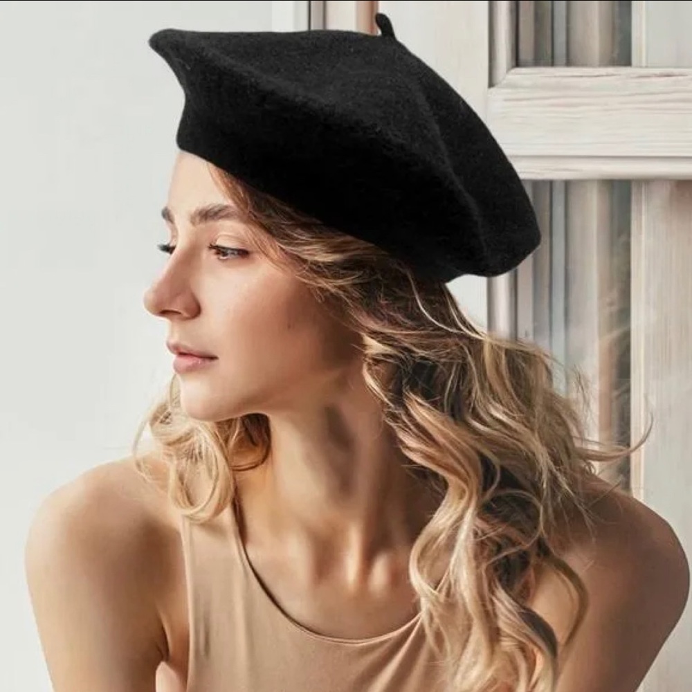 ZARA Black Beret Hat
